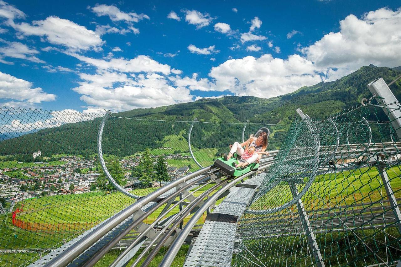 Alpinresort Kaprun 11 Exterior foto